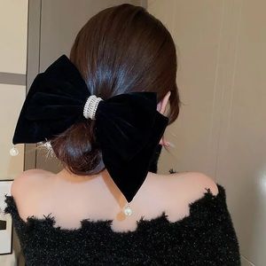 Oversized Black Velvet Bow French Barrette Hair Clip
